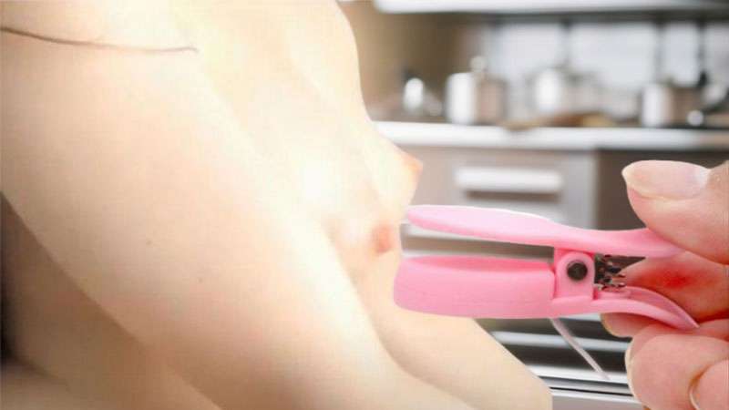 Cách kẹp máy rung Omysky vào đầu ti vú Cách kẹp máy rung Omysky vào đầu ti vú